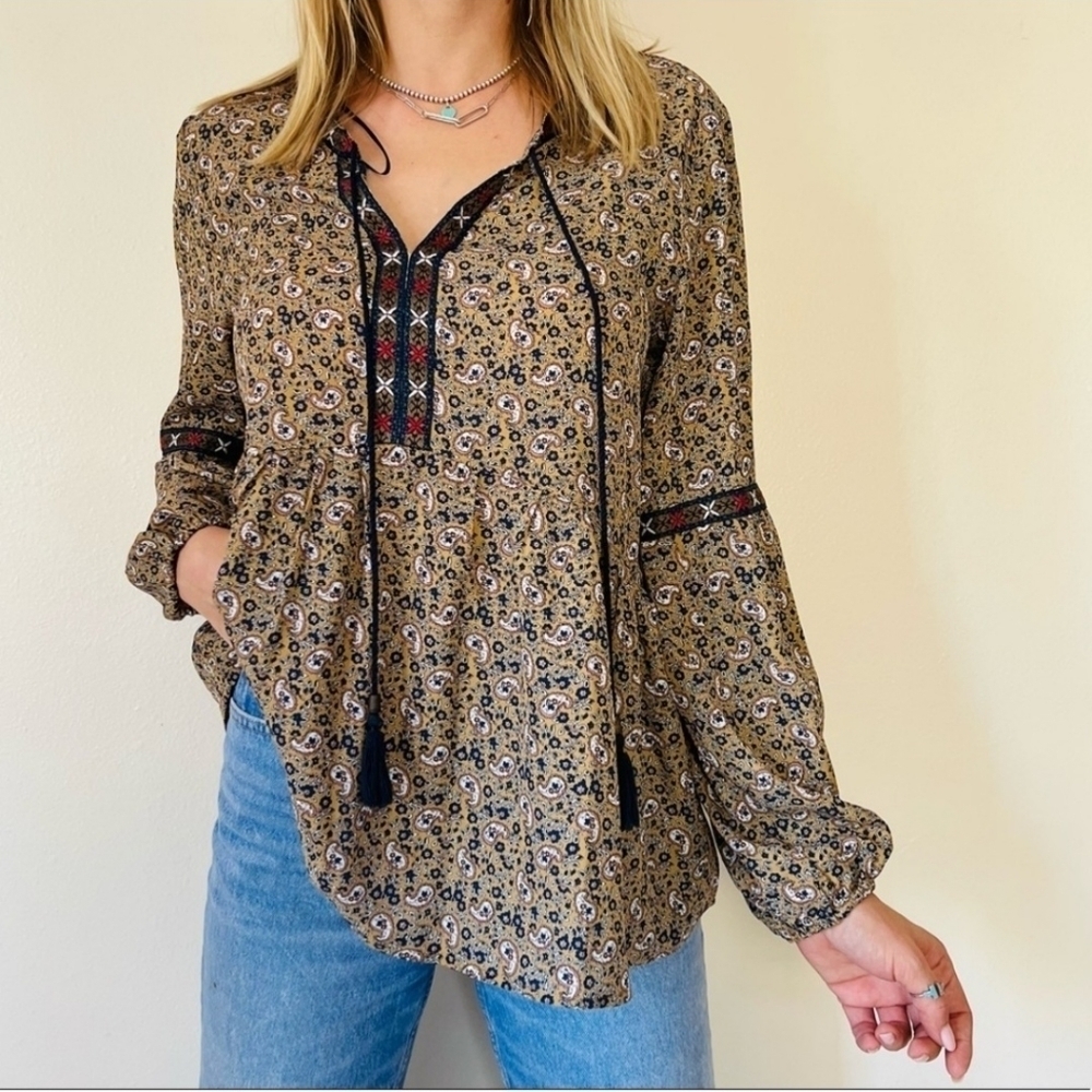Alchemy Thread Tan And Navy Blue Paisley‎ Boho Peasant Tassel Tie Top Size Small